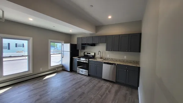 $1,450 | 218 Mechanic Street, Unit 2, Leominster, MA 01453