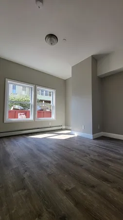 $1,450 | 218 Mechanic Street, Unit 2, Leominster, MA 01453