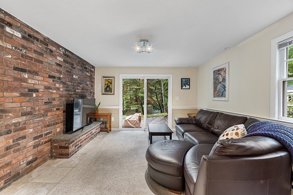 70 Rice Road Wayland, MA 01778 - Photo 11 of 41 Gallery Image 11