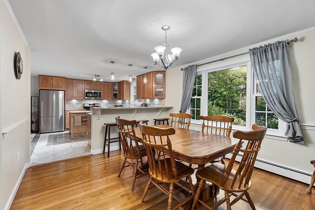 70 Rice Road Wayland, MA 01778 - Photo 4 of 41 Gallery Image 4