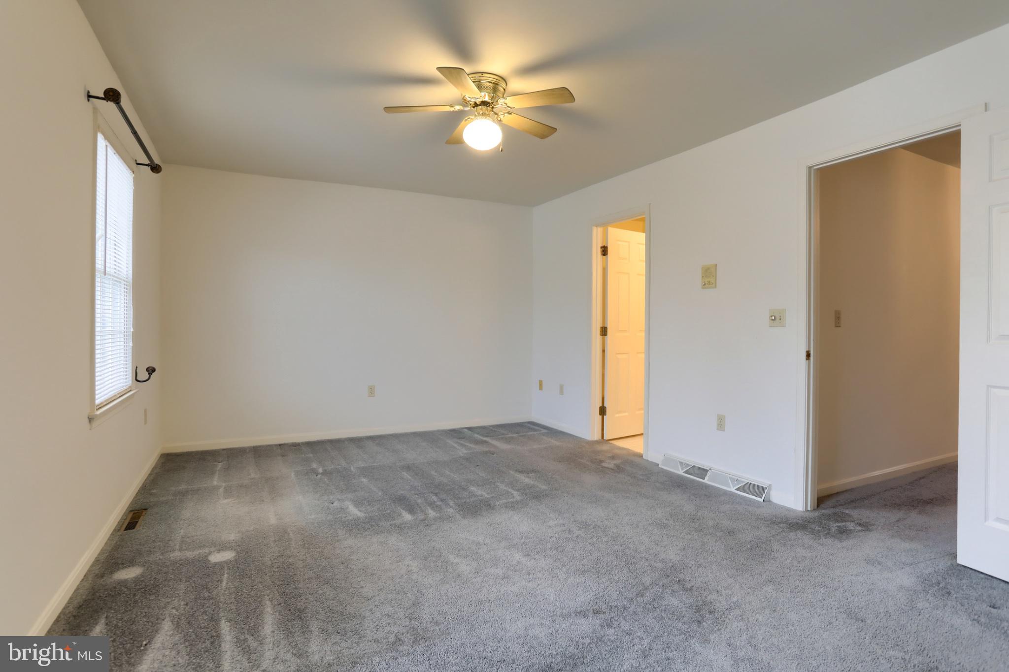 2057 East Raleigh Road Hummelstown, PA 17036 - Photo 24 of 39 Spacious room with natural light.