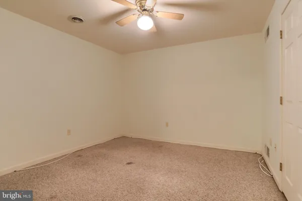 $2,600 | 2057 East Raleigh Road, Hummelstown, PA 17036