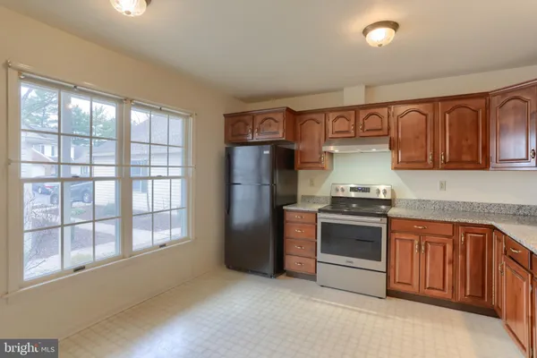$2,600 | 2057 East Raleigh Road, Hummelstown, PA 17036