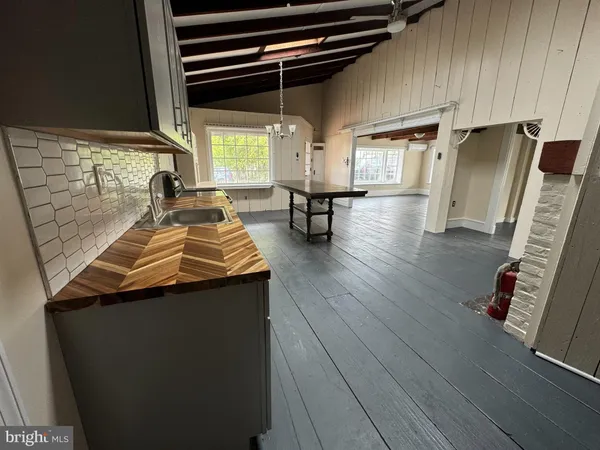 $2,500 | 25 Main Street, Unit C, Marlton, NJ 08053