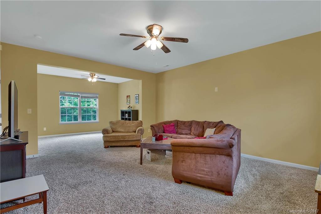 1661 Beleek Ridge Lane, Unit 266 Clover, SC 29710 - Photo 8 of 24