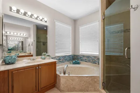 $730,000 | 7199 Via Leonardo, Lake Worth, FL 33467