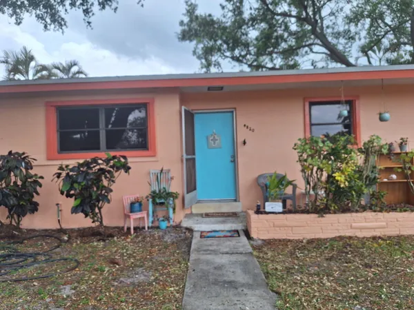 $489,000 | 4820 Southwest 11th Street, Plantation, FL 33317
