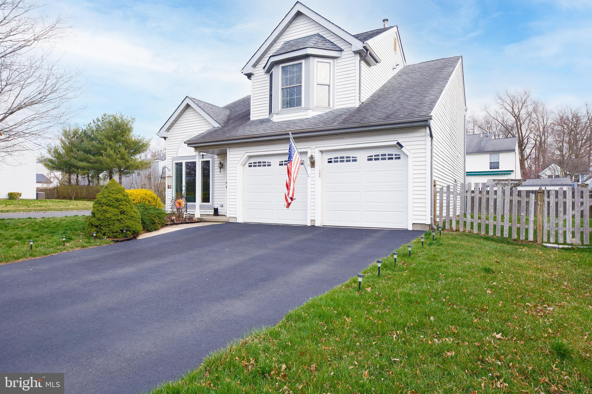 20 Ridgewood Way Burlington, NJ 08016 - Photo 1 of 34 Gallery Image 1