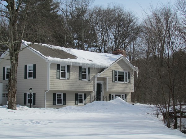 156 Sunrise Road Westwood, MA 02090 - Photo 1 of 23 Gallery Image 1