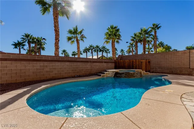 $714,900 | 9357 Olympia Falls Avenue, Las Vegas, NV 89149