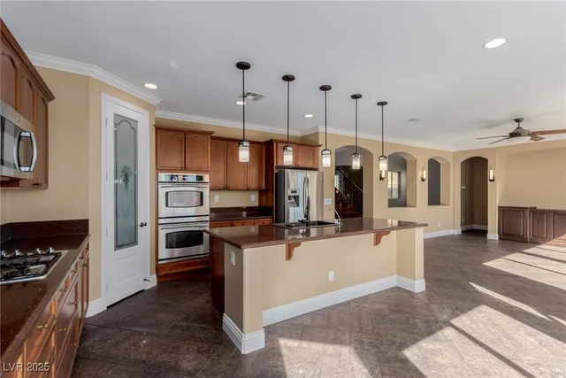 $714,900 | 9357 Olympia Falls Avenue, Las Vegas, NV 89149