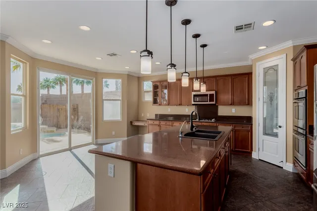 $714,900 | 9357 Olympia Falls Avenue, Las Vegas, NV 89149