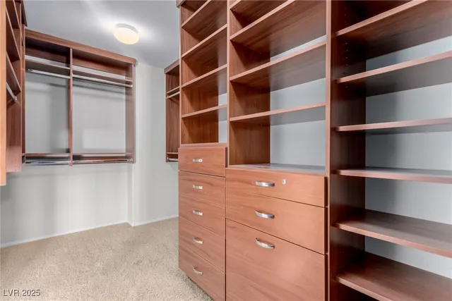 $714,900 | 9357 Olympia Falls Avenue, Las Vegas, NV 89149