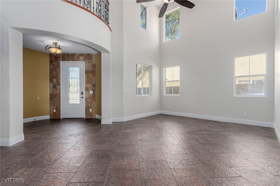 9357 Olympia Falls Avenue Las Vegas, NV 89149 - Photo 7 of 50