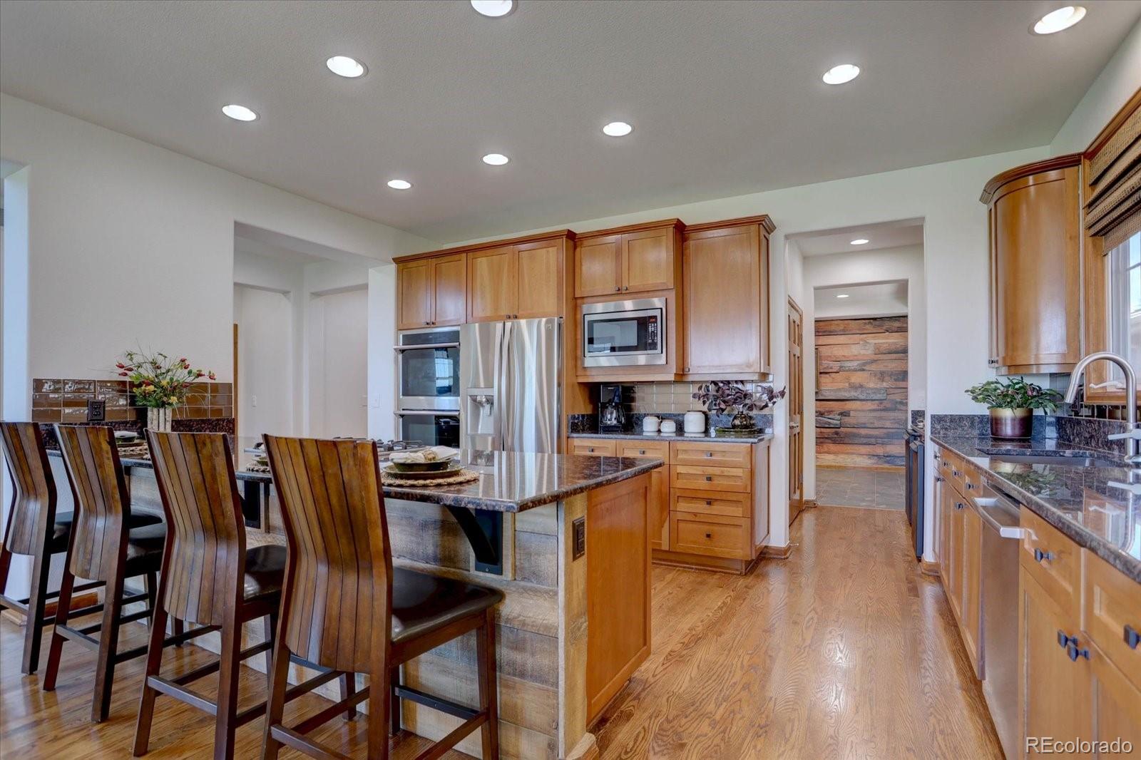 2795 Rockbridge Circle Highlands Ranch, CO 80129 - Photo 15 of 49