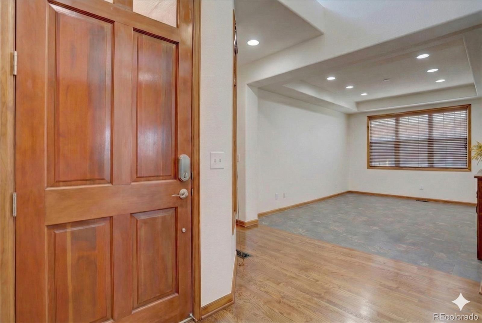 2795 Rockbridge Circle Highlands Ranch, CO 80129 - Photo 8 of 49