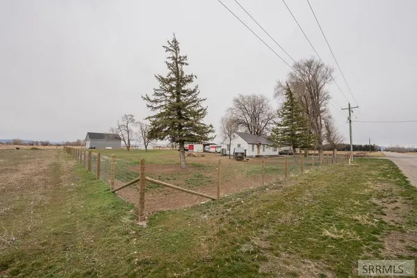 $400,000 | 12532 North 55th East, Idaho Falls, ID 83401