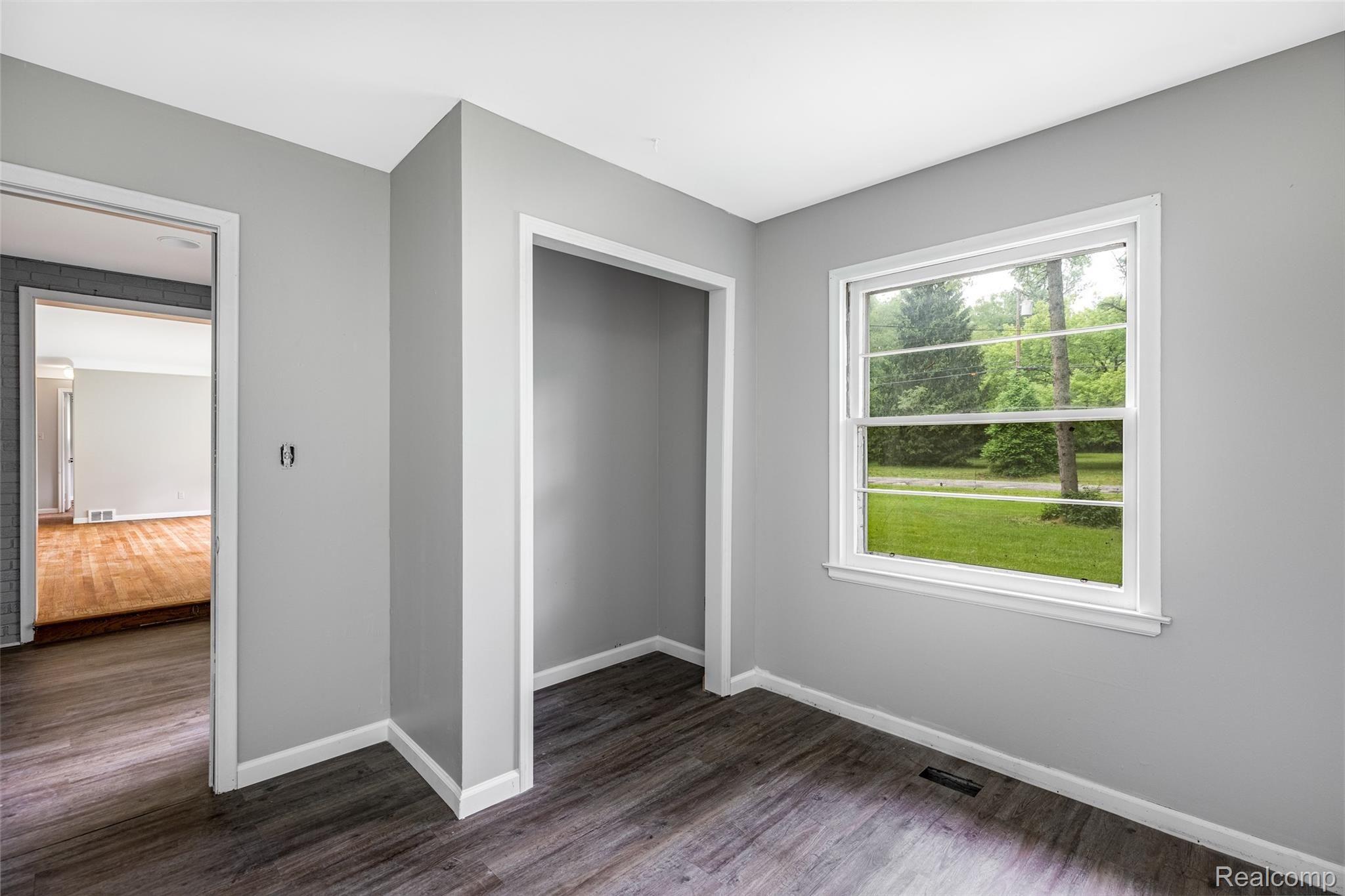 19475 Midway Road Southfield, MI 48075 - Photo 20 of 25 20.Bedroom1