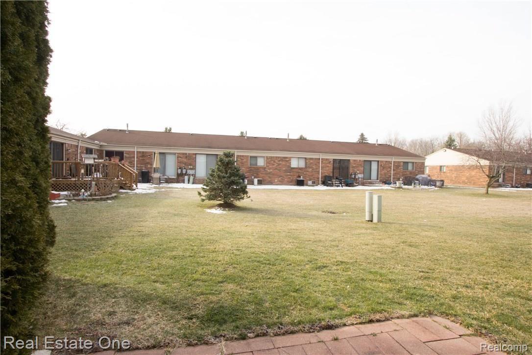 57197 Beaconsfield Road Washington, MI 48094 - Photo 39 of 45 IMG_2216.jpg