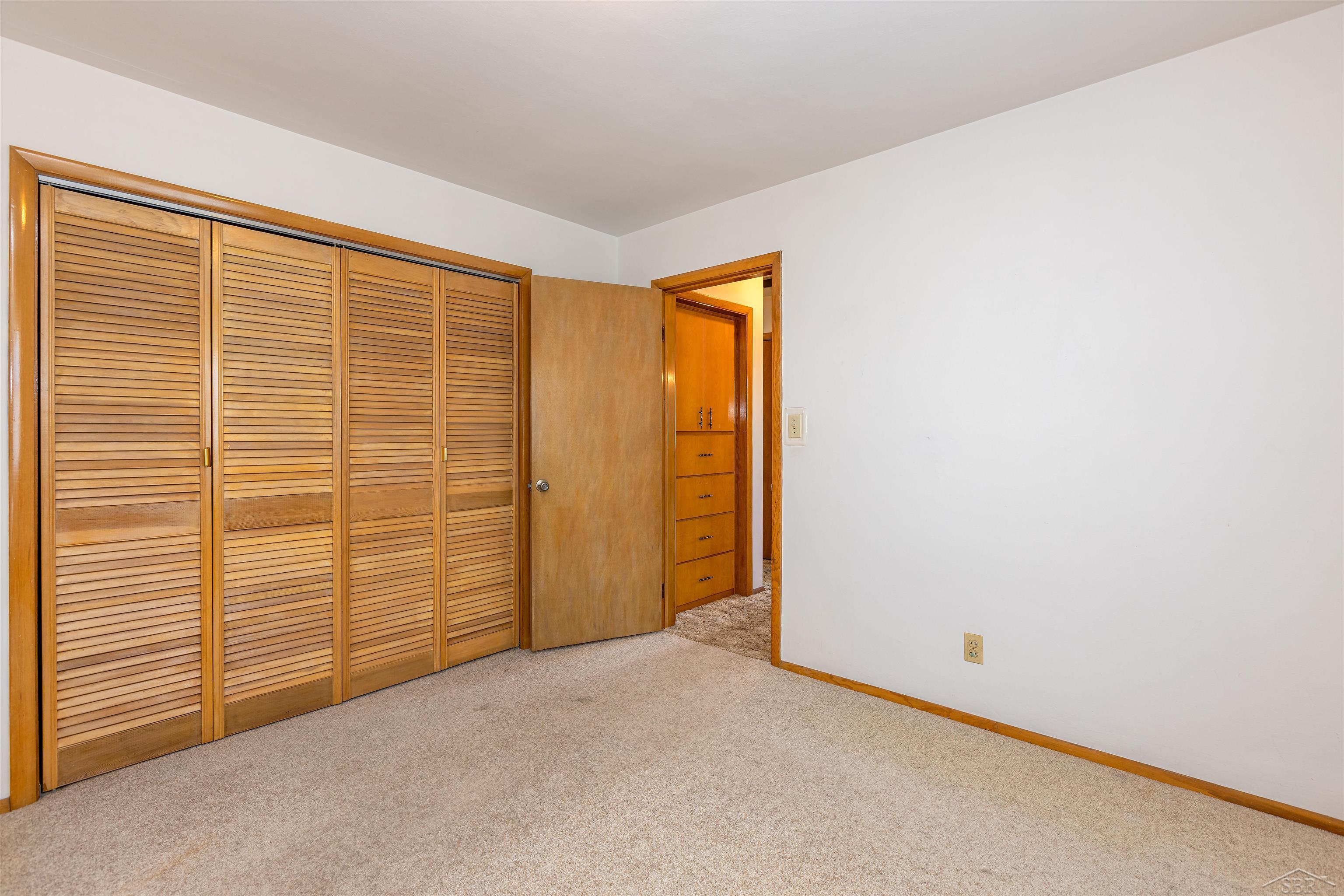 1530 West Beaver Road Auburn, MI 48611 - Photo 15 of 37