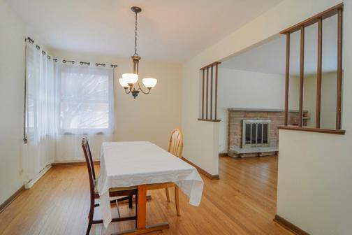 N780 Delano Street Wheaton, IL 60187 - Photo 4 of 16