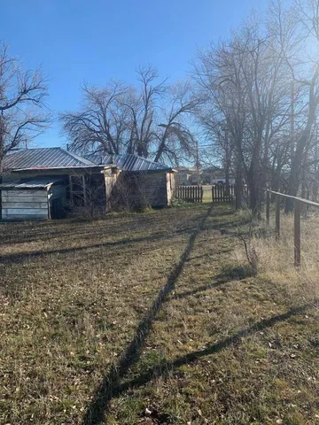 $360,000 | 43524 Highway 299, Fall River Mills, CA 96028