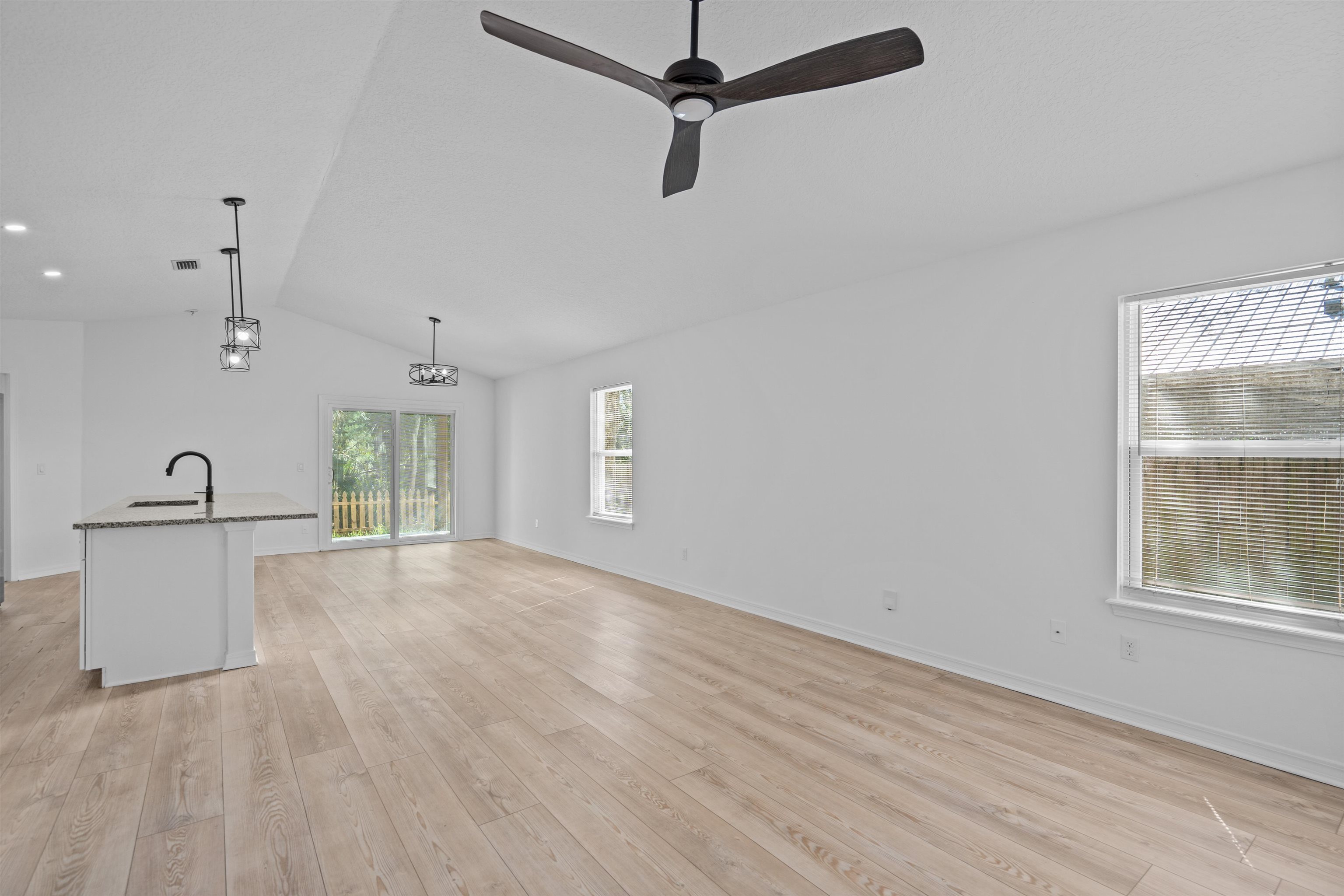 236 Nesmith Avenue St. Augustine, FL 32084 - Photo 9 of 40