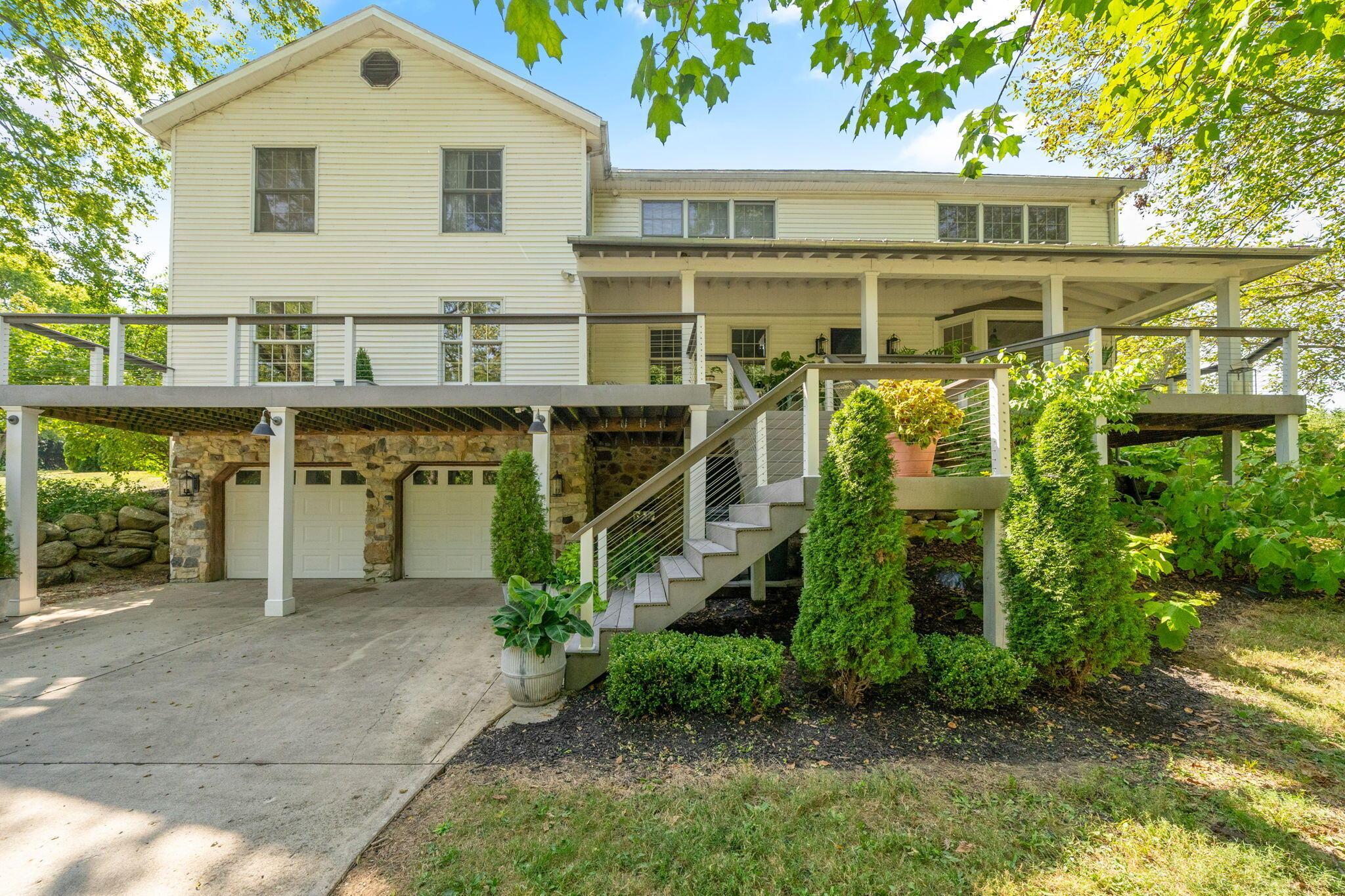 4356 Hawk Road Mechanicsburg, OH 43044 - Photo 5 of 115 Just you wait!
