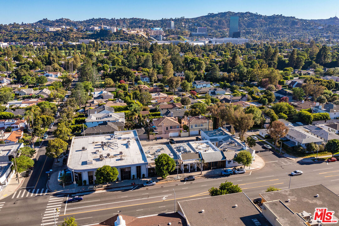 10216 Riverside Drive Toluca Lake, CA 91602 - Photo 18 of 22 an aerial view of a city