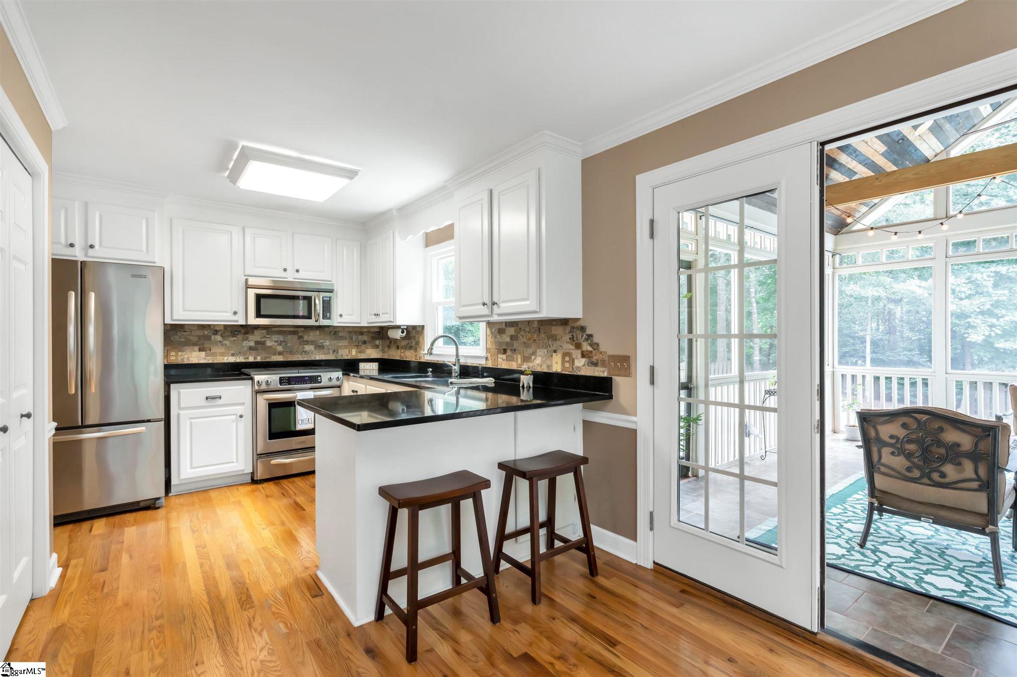 111 Red Maple Court Fountain Inn, SC 29644 - Photo 7 of 36 Gallery Image 7
