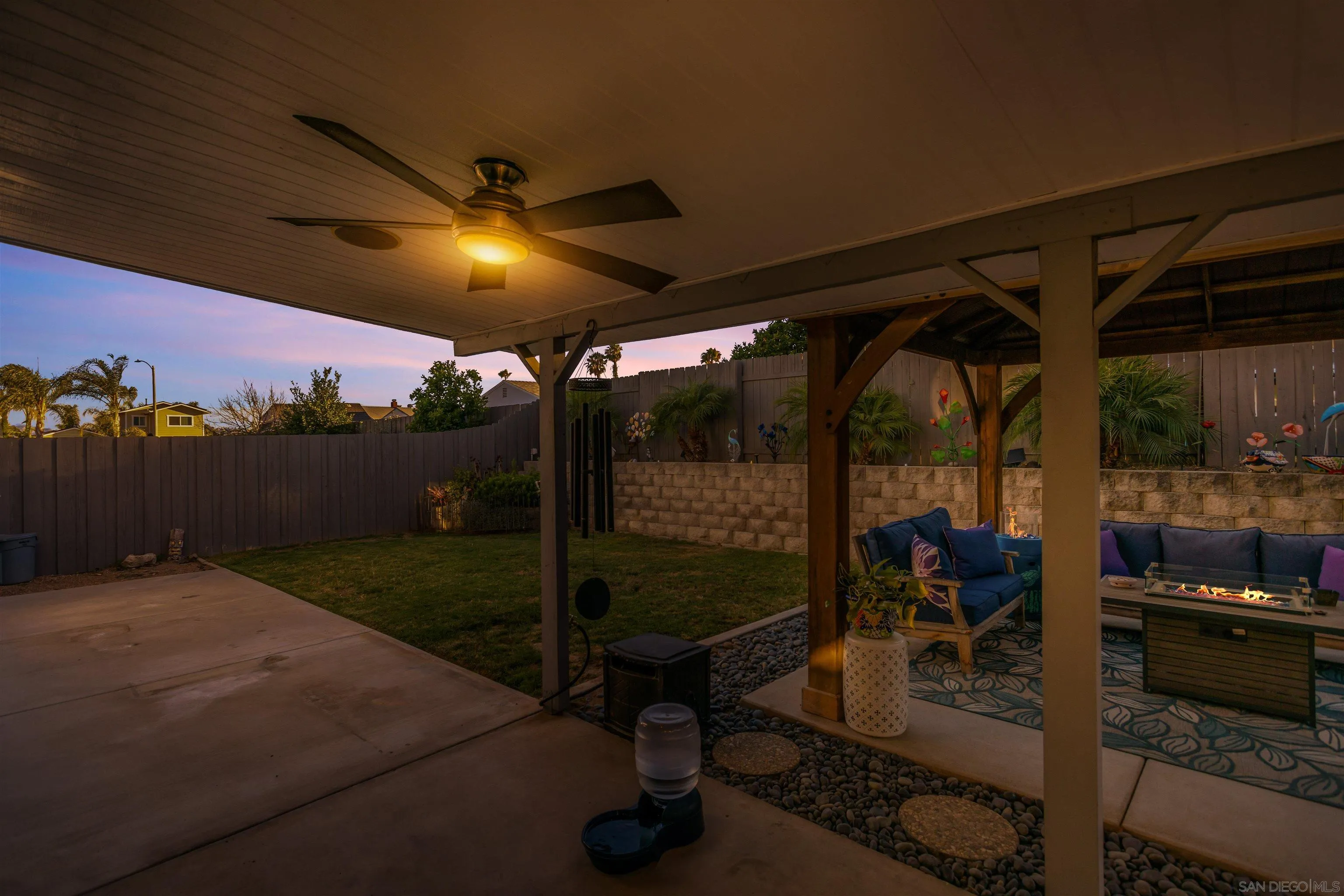 10014 Gem Tree Way Santee, CA 92071 - Photo 30 of 40
