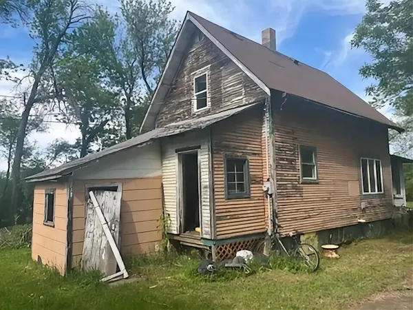 $28,405 | 523 Center Street, Clinton, MN 56225