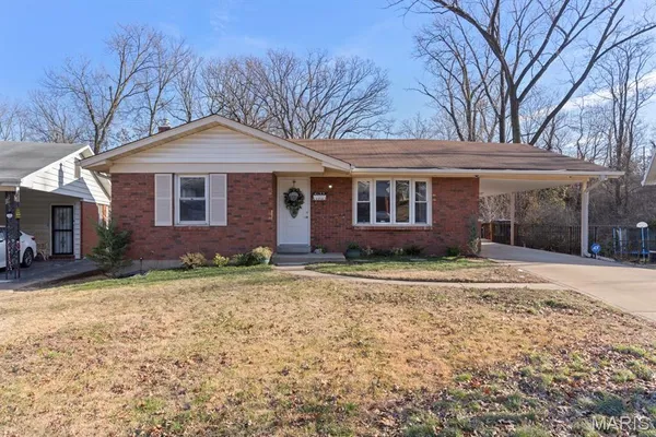 $249,900 | 4132 Crestland Drive, St. Louis, MO 63121