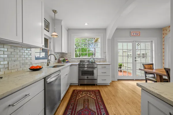 $1,195,000 | 804 West Gibson Street, Austin, TX 78704