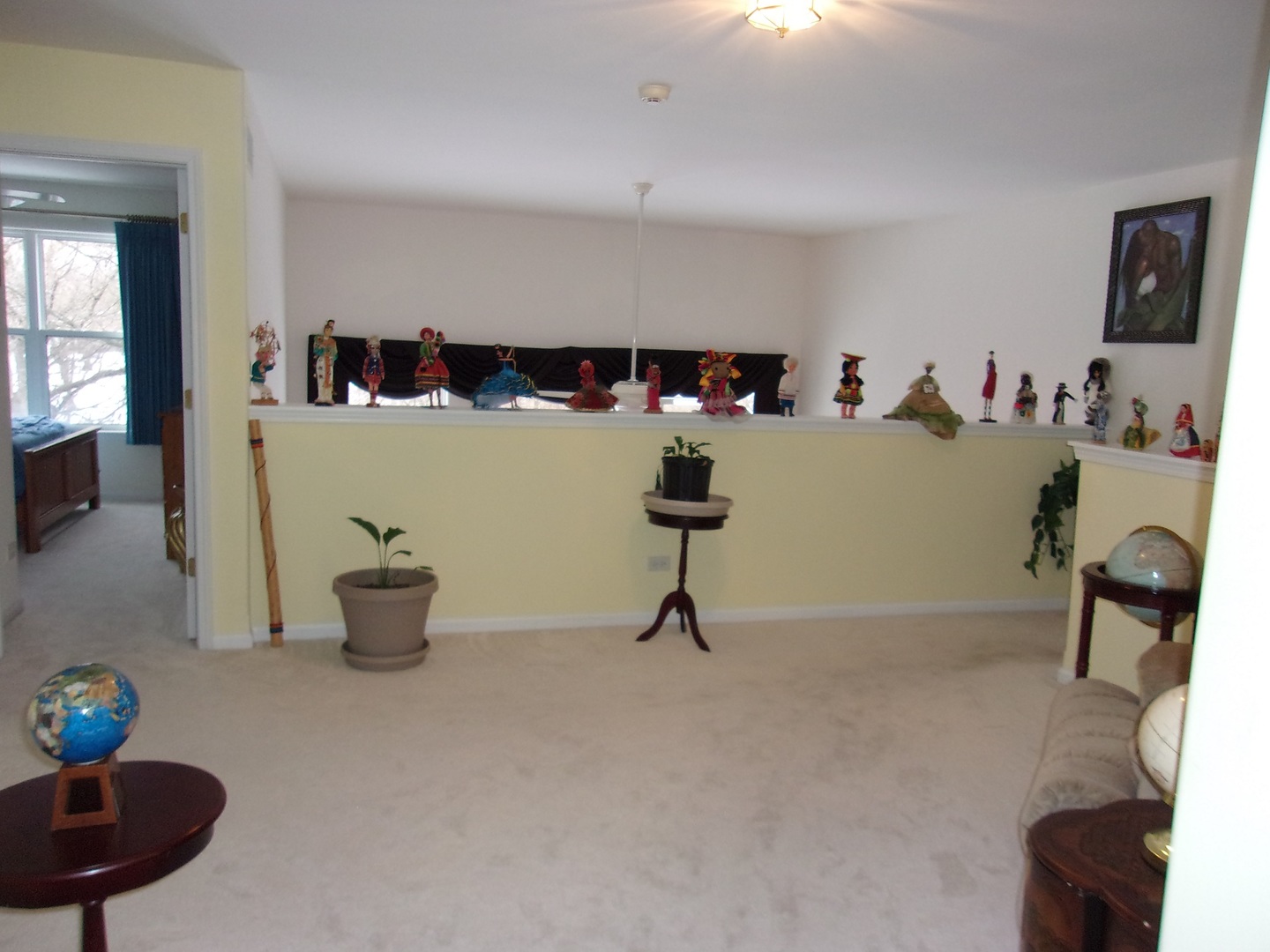 385 Aaron Lane Bolingbrook, IL 60440 - Photo 16 of 20 a view of a living room and dining room