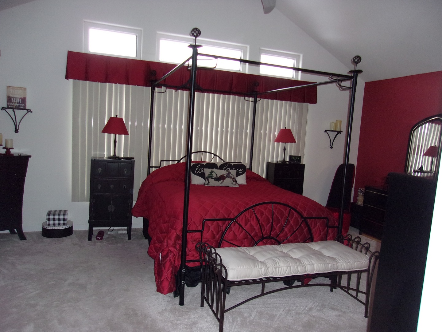 385 Aaron Lane Bolingbrook, IL 60440 - Photo 10 of 20 a bedroom with a bed and a mirror