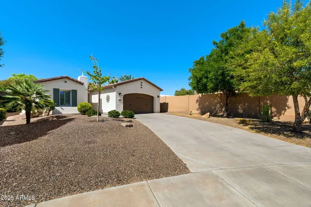 $4,600 | 1732 East Vesper Trail, Queen Creek, AZ 85140