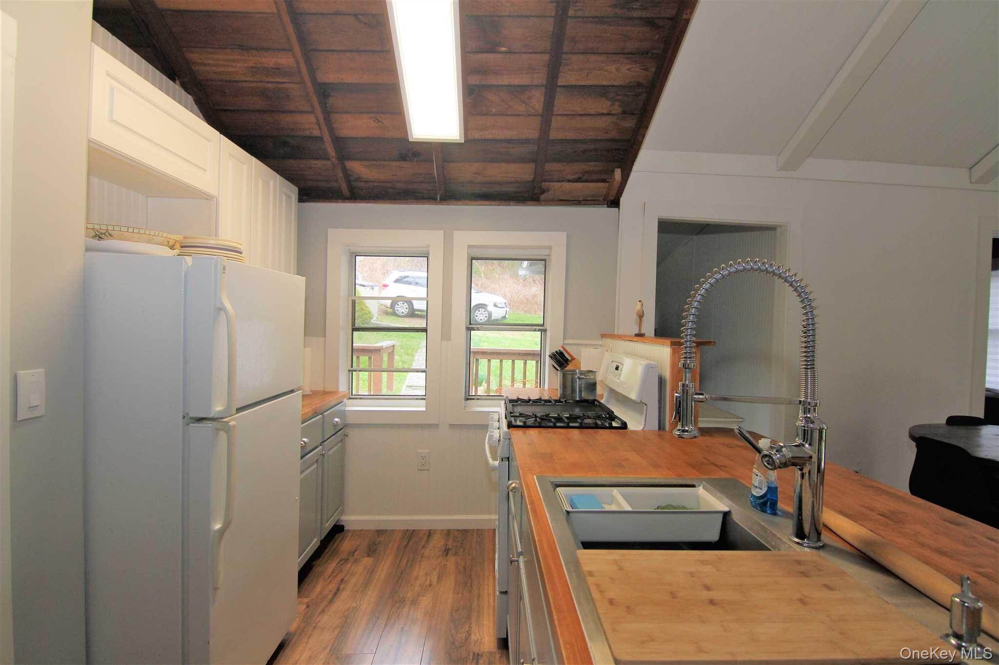 71 Miller Road, Unit 12 Hopewell Junction, NY 12533 - Photo 11 of 31 a bed room with a bed and a window