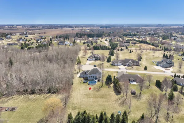 $749,900 | 3414 Syngentia Way, Neenah, WI 54956
