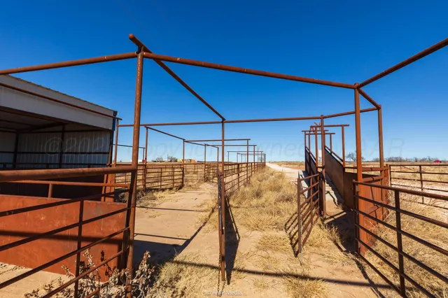 $1,500,000 | Undisclosed Address, Shamrock, TX 79079