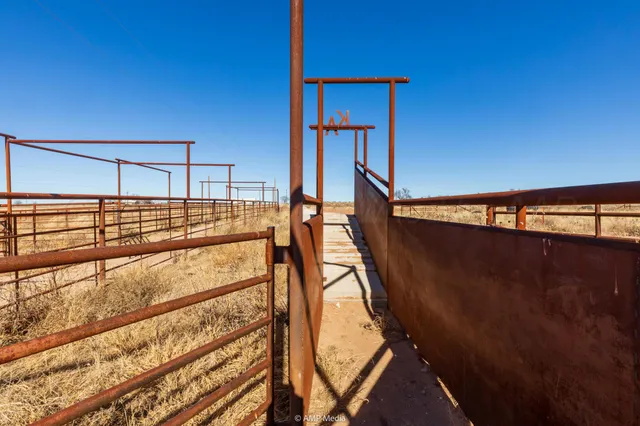 $1,500,000 | Undisclosed Address, Shamrock, TX 79079