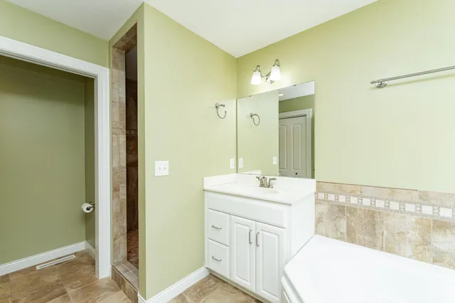 $600,000 | 3524 Jasper Lane Northeast, Rochester, MN 55906