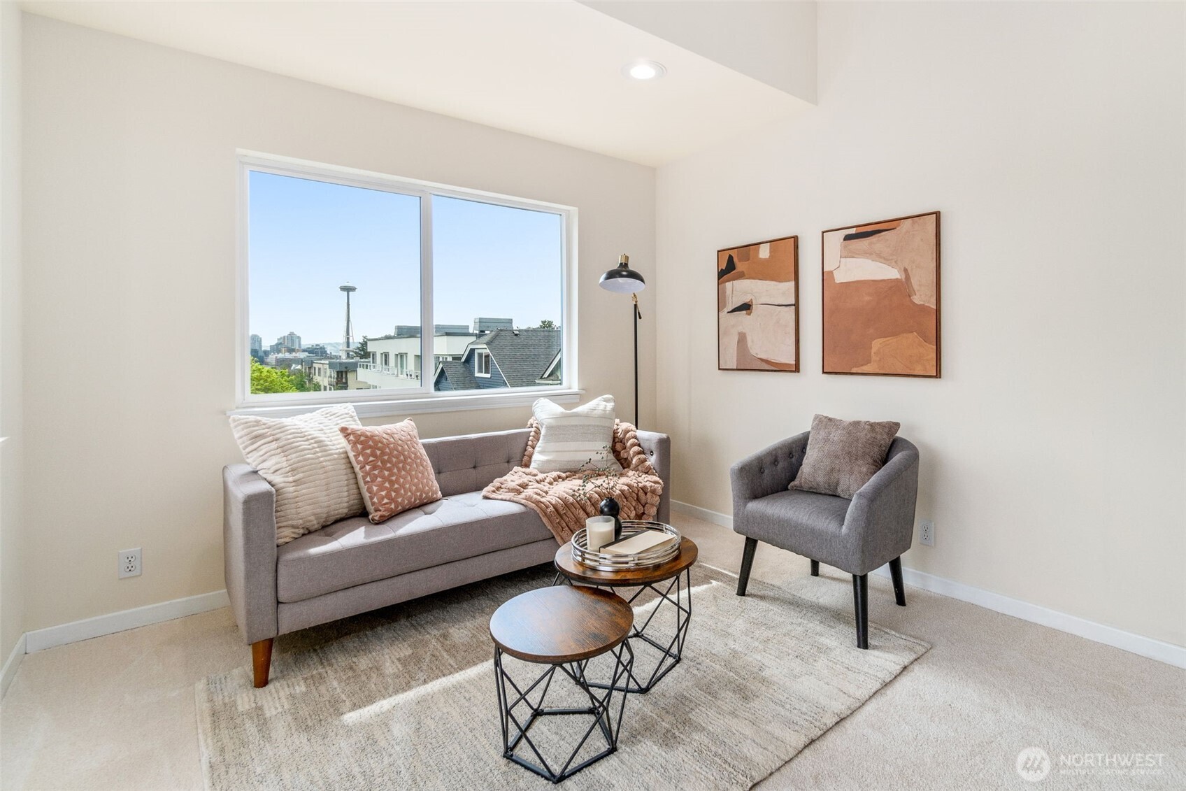 555 Galer Street Seattle, WA 98109 - Photo 20 of 40