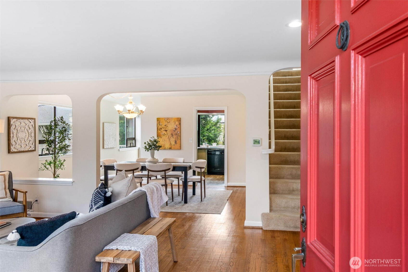 555 Galer Street Seattle, WA 98109 - Photo 2 of 40