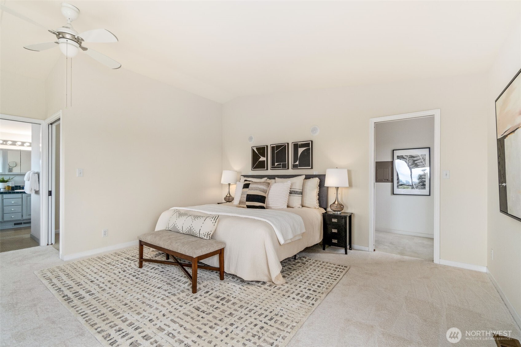 555 Galer Street Seattle, WA 98109 - Photo 21 of 40