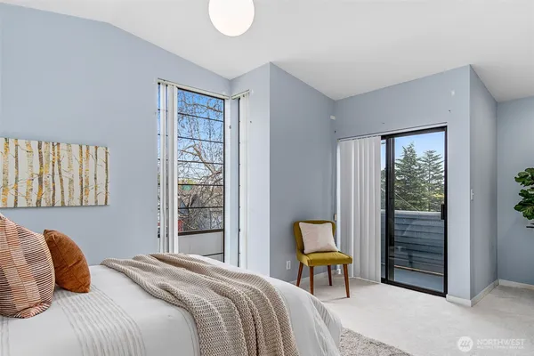 $1,785,000 | 555 Galer Street, Seattle, WA 98109