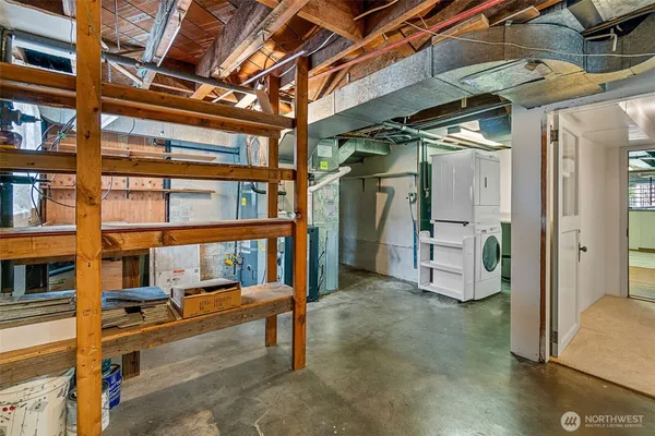 $1,785,000 | 555 Galer Street, Seattle, WA 98109