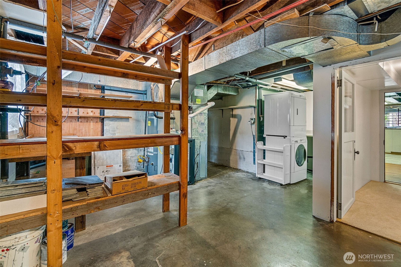 555 Galer Street Seattle, WA 98109 - Photo 35 of 40