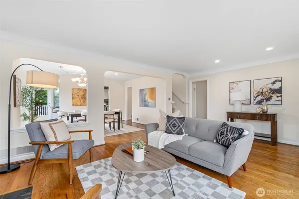 $1,785,000 | 555 Galer Street, Seattle, WA 98109