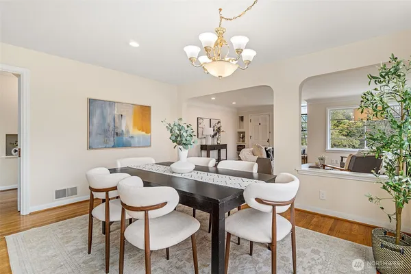 $1,785,000 | 555 Galer Street, Seattle, WA 98109